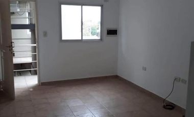 Departamento en alquiler en Villa Centenario