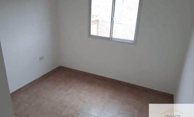 Departamento en alquiler en Villa Centenario