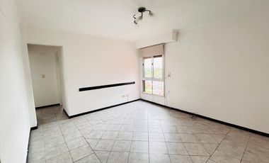 Alquiler Departamento 3 Ambientes Olivos