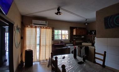 Casa en venta en Quilmes Centro