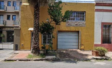 Casa en venta en Quilmes Centro