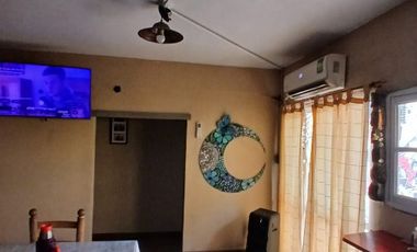 Casa en venta en Quilmes Centro