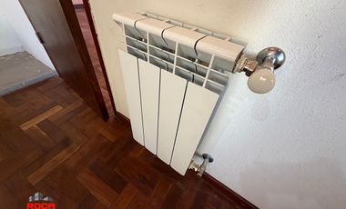 Casa en venta c/ cochera en Humahuaca
