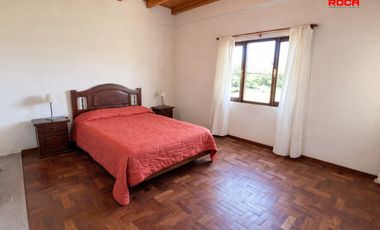 Casa en venta c/ cochera en Humahuaca