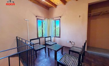 Casa en venta c/ cochera en Humahuaca