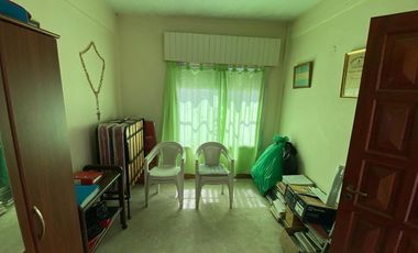 VENTA CASA 3 AMB PARQUE / COCH AP. CRED. -  MERLO