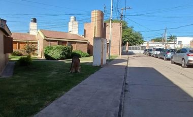 DUPLEX DOS DORMCOMPLEJO CERRADO  B° SAN SALVADOR