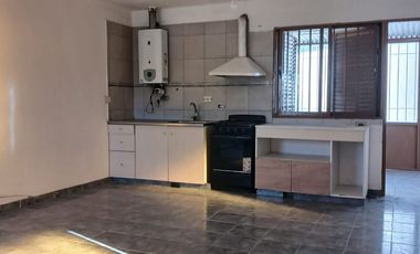 DUPLEX DOS DORMCOMPLEJO CERRADO  B° SAN SALVADOR