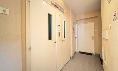 VENTA DEPTO 3 AMBIENTES PISO 15 C/BALCÓN-MUÑIZ