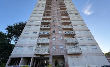 VENTA DEPTO 3 AMBIENTES PISO 15 C/BALCÓN-MUÑIZ