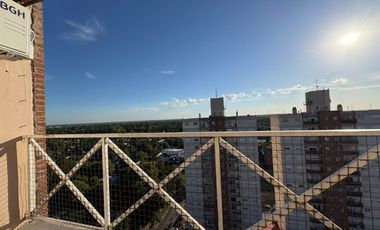 VENTA DEPTO 3 AMBIENTES PISO 15 C/BALCÓN-MUÑIZ