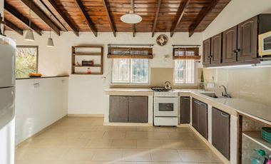 ESPECTACULAR CASA QUINTA - EXALTACION DE LA CRUZ