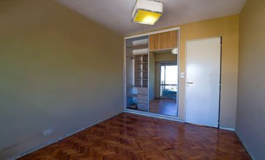 Venta Departamento 3 ambientes balcón Avellaneda