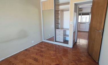 Venta Departamento 3 ambientes balcón Avellaneda