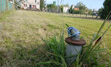 Lote imperdible con mejoras Domselaar Chico VENTA