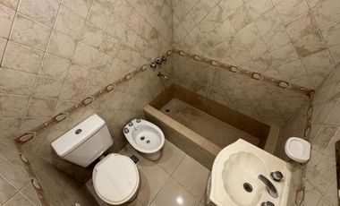 ALQUILER DEPTO 2 AMBIENTES BALCON Y COCHERA RAMOS