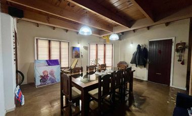 CASA EN VENTA 5 AMB PLAYA NECOCHEA