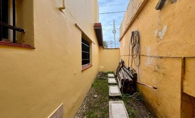 CASA EN VENTA 5 AMB PLAYA NECOCHEA