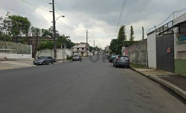 Terreno de venta en Santa Cecilia sobre la Avenida Alest