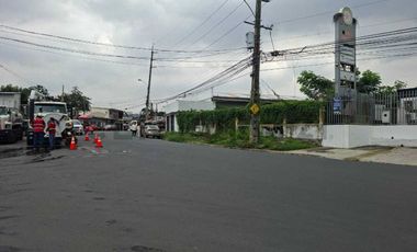 Terreno de venta en Santa Cecilia sobre la Avenida Alest