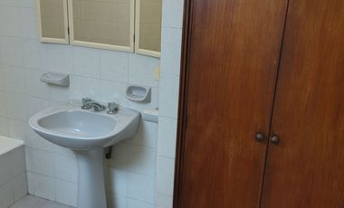 Se Alquila Amplio Depto 2 ambientes en Munro. Cerca Estácion