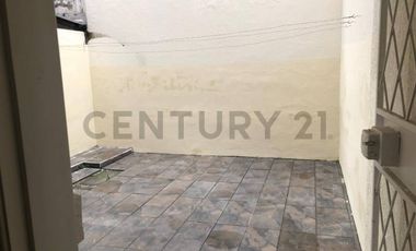 Venta casa 2 dormitorios Valle de los Chillos