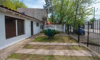 VENTA CASA 4 AMB EN PILAR APTO CREDITO