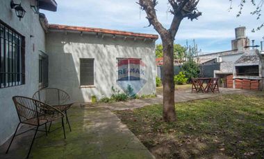 VENTA CASA 4 AMB EN PILAR APTO CREDITO