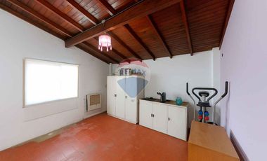 VENTA CASA 4 AMB EN PILAR APTO CREDITO