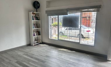 CASA DE 50 M2 EN VENTA EN LANUS OESTE LOTE PROPIO