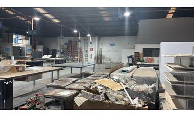 BODEGA INDUSTRIAL EN VENTA