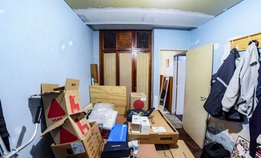 OPORTUNIDAD ! CASA A LA VENTA EN BARRIO INDUSTRIAL