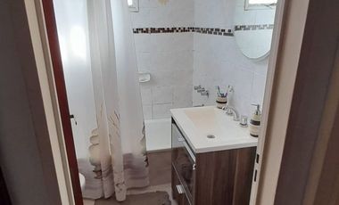 VENTA DEPTO 3 AMB + ENTREPISO B. LA COLINA EZP