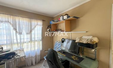 Venta de casa 4 dormitorios en Fernandez Oro