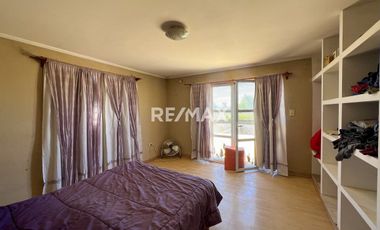 Venta de casa 4 dormitorios en Fernandez Oro