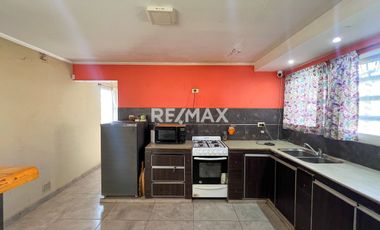 Venta de casa 4 dormitorios en Fernandez Oro