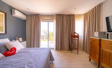 VENTA CASA 5 AMBIENTES  HARAS SANTA MARIA ESCOBAR