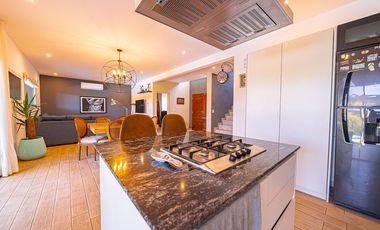 VENTA CASA 5 AMBIENTES  HARAS SANTA MARIA ESCOBAR