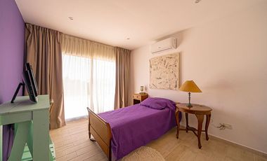 VENTA CASA 5 AMBIENTES  HARAS SANTA MARIA ESCOBAR