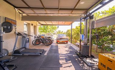 VENTA CASA 5 AMBIENTES  HARAS SANTA MARIA ESCOBAR