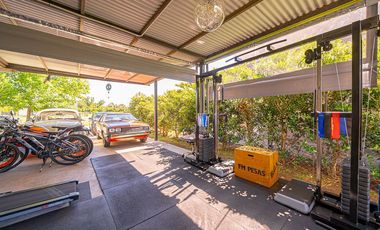 VENTA CASA 5 AMBIENTES  HARAS SANTA MARIA ESCOBAR