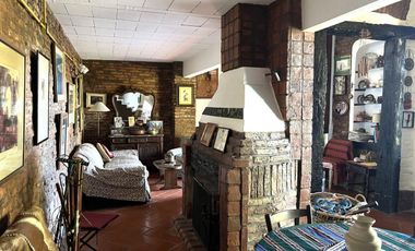 Casa 3 ambientes con pileta en venta en Platanos