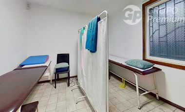 Local Comercial en Venta en ERNESTO ALVEAR / SANTO DOMINGO / CONCHA Y TORO