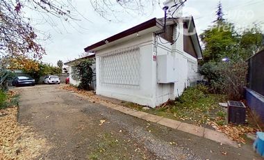 Local Comercial en Venta en ERNESTO ALVEAR / SANTO DOMINGO / CONCHA Y TORO