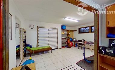 Local Comercial en Venta en ERNESTO ALVEAR / SANTO DOMINGO / CONCHA Y TORO