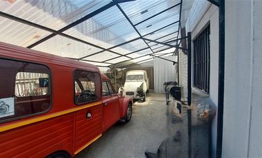 Casa en Venta en Casa en Venta/Arriendo en Canal Beagle, Viña del Mar: 2 Dormitorios, Estacionamiento y Excelente Conectividad