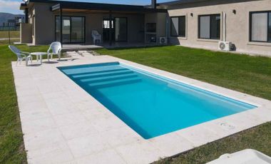 VENTA CASA 3 DORM PUERTO DEL AGUILA AMOBLADA