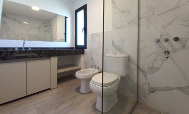 VENTA CASA 3 DORM PUERTO DEL AGUILA AMOBLADA