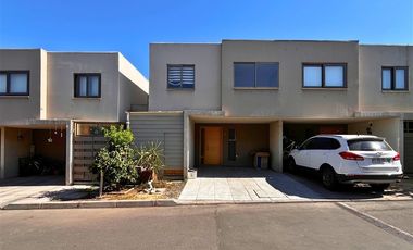 Casa en Venta en Lientur 7310 La Florida