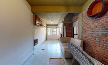 VENTA CASA 4 AMBIENTES APTA CREDITO COLINAS